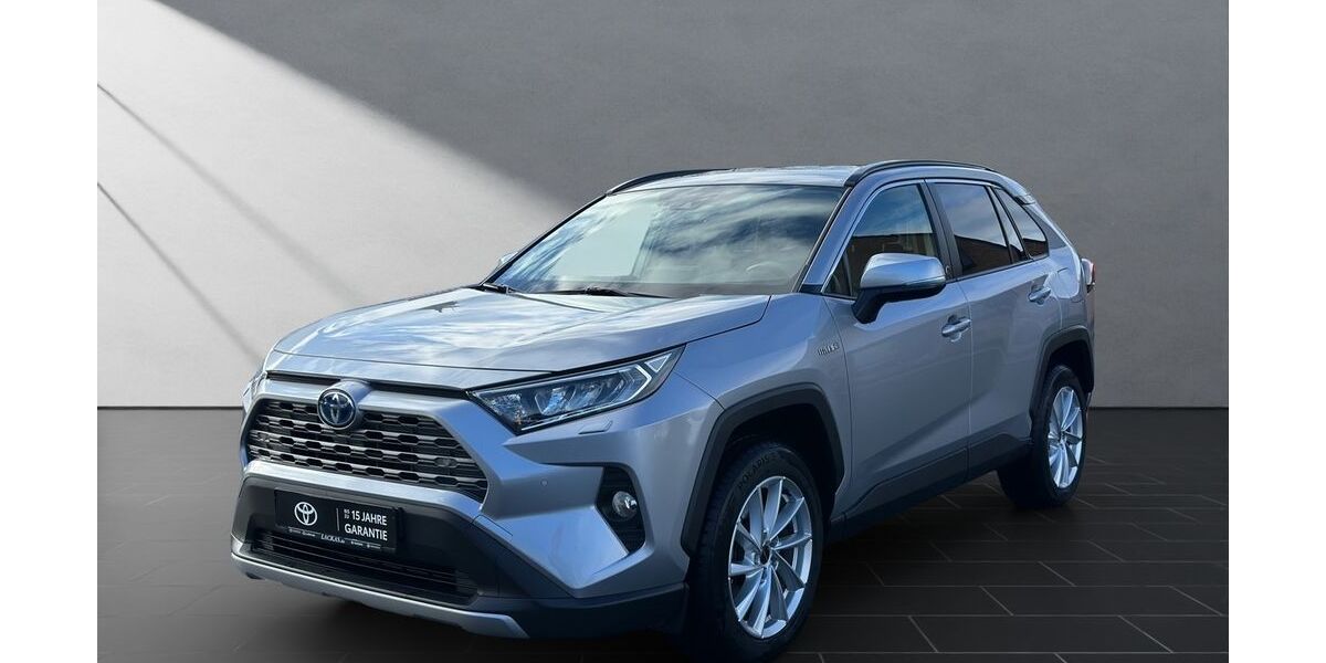 Toyota RAV 4 49.543 km 33.490 &euro; Wesel 46485
