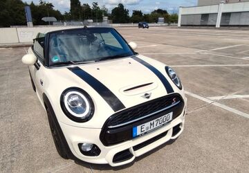 Mini Cooper S Cabrio 82.000 km 19.300 &euro; Oberhausen 46047