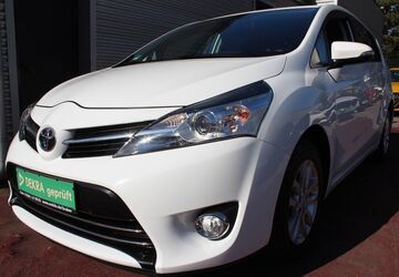 Toyota Verso 137.511 km 12.482 &euro; Essen 45326