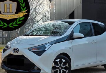 Toyota Aygo (X) 33.750 km 9.850 &euro; Bottrop 46240