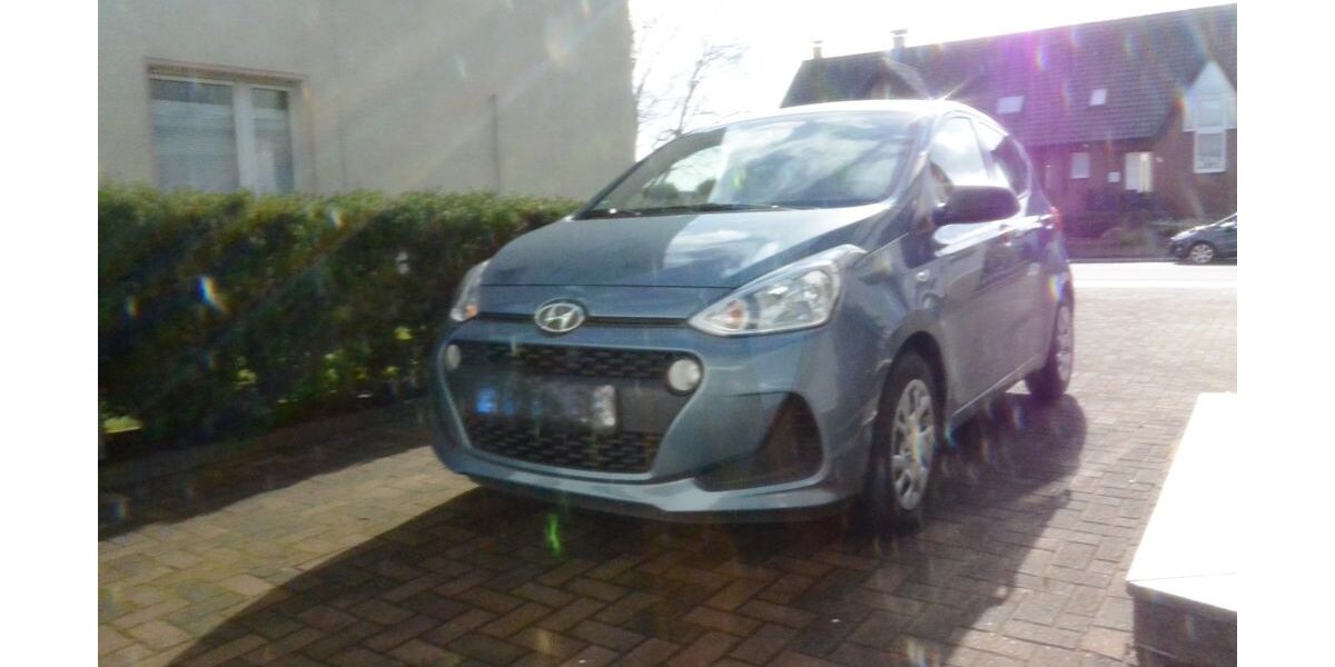 Hyundai i10 25.000 km 8.400 &euro; Waltrop 45731