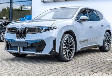 BMW iX3 1.900 km 71.940 &euro; Herne 44625