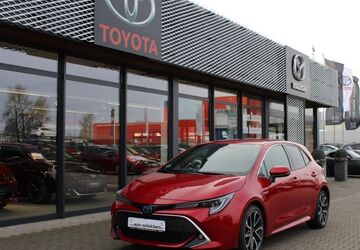 Toyota Corolla 33.633 km 26.492 &euro; Moers 47441