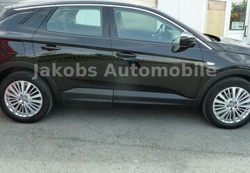 Opel Grandland (X) 110.000 km 12.900 &euro; Duisburg 47269