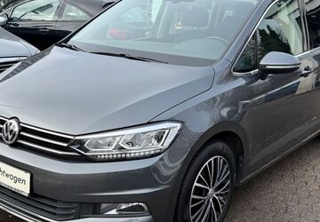 VW Touran 142.967 km 14.798 &euro; Heiligenhaus 42579