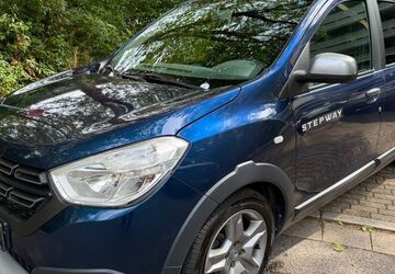 Dacia Lodgy 159.288 km 5.950 &euro; Essen 45276