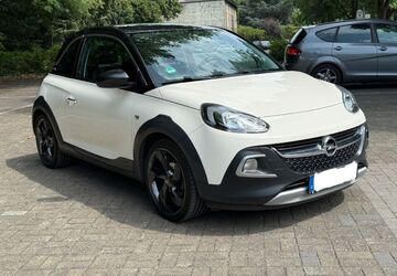 Opel Adam 96.000 km 7.590 &euro; Recklinghausen 45657