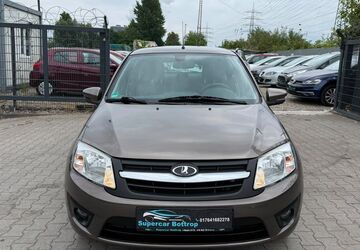 Lada Granta 33.000 km 7.590 &euro; Bottrop 46238