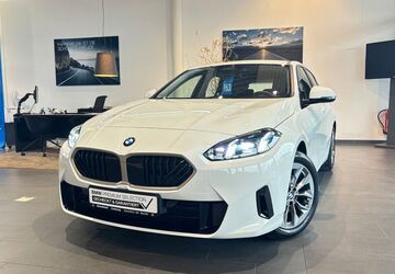 BMW 120 5.499 km 27.950 &euro; Duisburg 47119